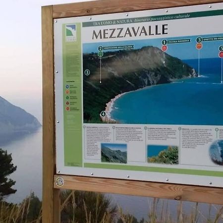 B&B Il Poeta Sul Mare Ancona Eksteriør bilde
